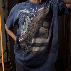 **SOLD** Retro The Mountain Blue Eagle Graphic Tee